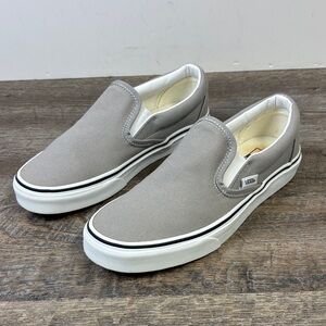 Vans Classic Slip-On Canvas Sneakers – Taupe / Light Gray – Women’s 8.5 Men’s 7